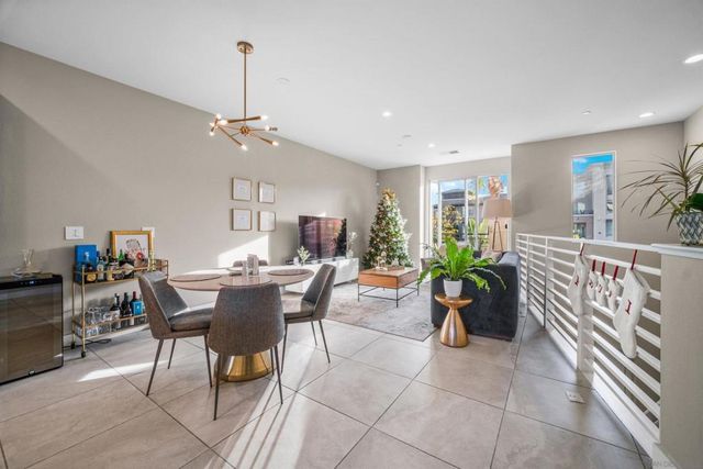 7890 Civita Blvd, San Diego, CA 92108