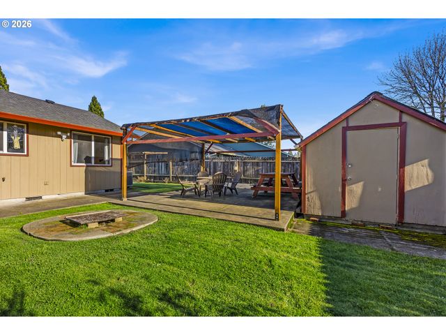 1320 Ne 19TH St, Mc Minnville, OR 97128