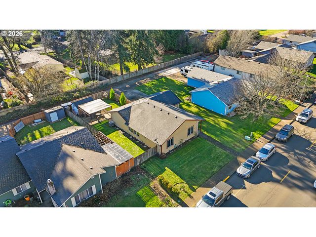 1320 Ne 19TH St, Mc Minnville, OR 97128