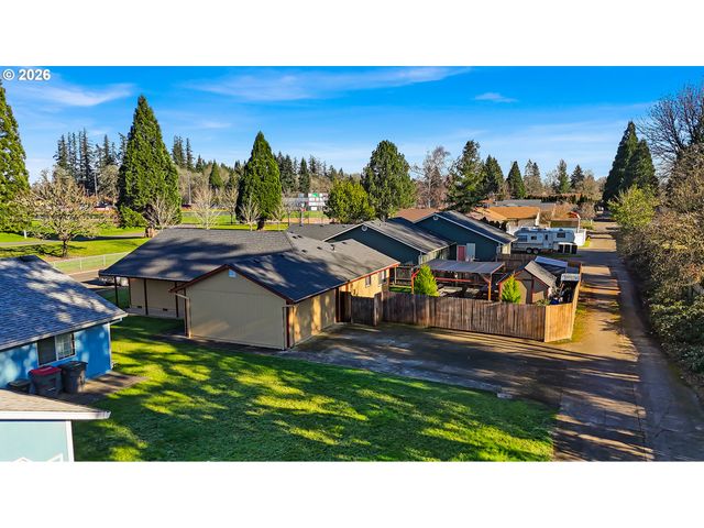 1320 Ne 19TH St, Mc Minnville, OR 97128