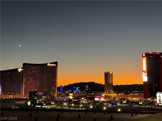 2857 Paradise Road 1501, Las Vegas, NV 89109