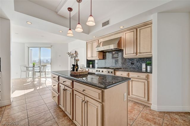 2857 Paradise Road 1501, Las Vegas, NV 89109