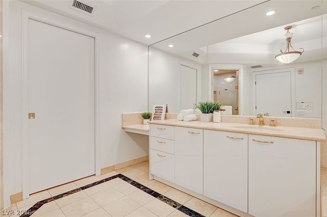 2857 Paradise Road 1501, Las Vegas, NV 89109