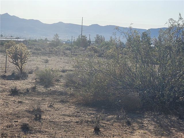 6115 & 6097 & 6073 Karas Way, Golden Valley, AZ 86413