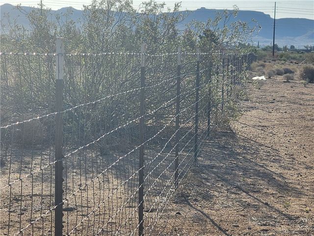 6115 & 6097 & 6073 Karas Way, Golden Valley, AZ 86413