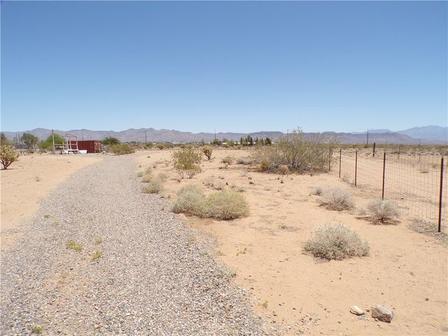 6115 & 6097 & 6073 Karas Way, Golden Valley, AZ 86413