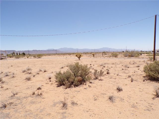 6115 & 6097 & 6073 Karas Way, Golden Valley, AZ 86413