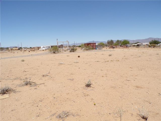 6115 & 6097 & 6073 Karas Way, Golden Valley, AZ 86413