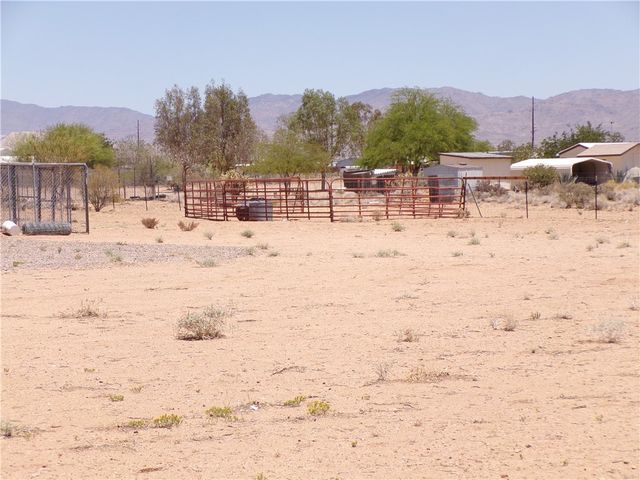 6115 & 6097 & 6073 Karas Way, Golden Valley, AZ 86413