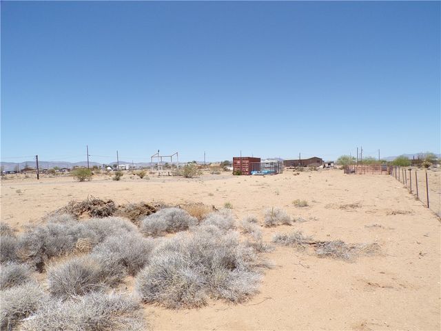 6115 & 6097 & 6073 Karas Way, Golden Valley, AZ 86413