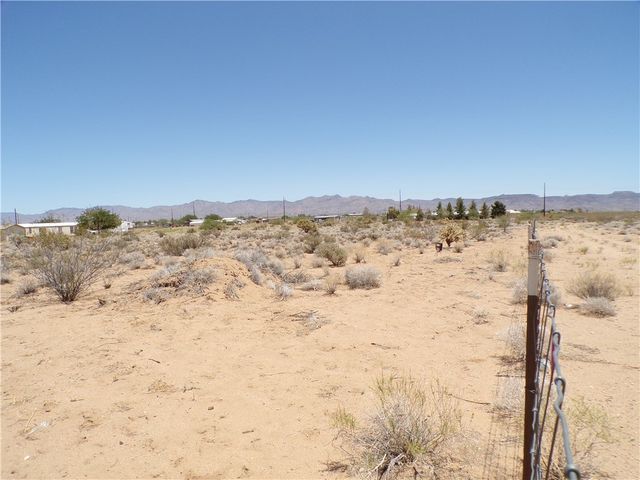 6115 & 6097 & 6073 Karas Way, Golden Valley, AZ 86413