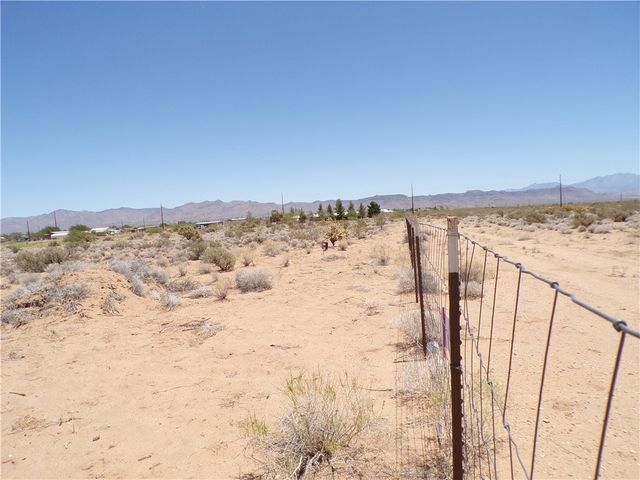 6115 & 6097 & 6073 Karas Way, Golden Valley, AZ 86413