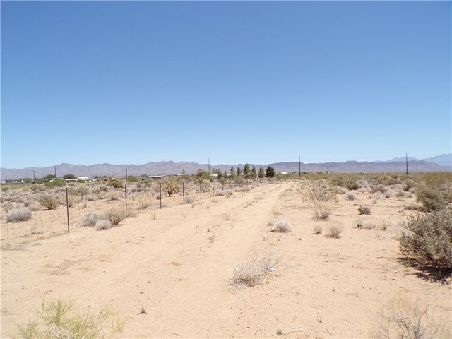 6115 & 6097 & 6073 Karas Way, Golden Valley, AZ 86413