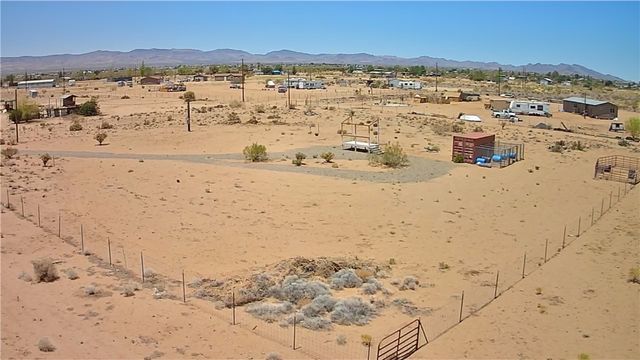 6115 & 6097 & 6073 Karas Way, Golden Valley, AZ 86413