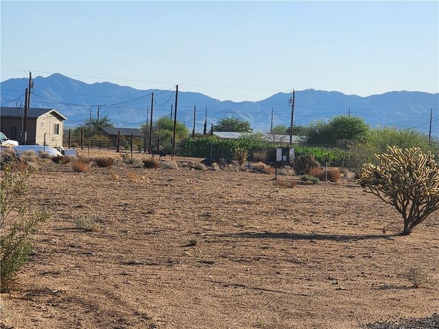 6115 & 6097 & 6073 Karas Way, Golden Valley, AZ 86413