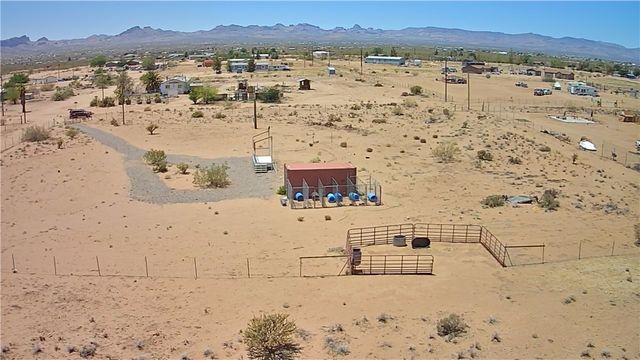 6115 & 6097 & 6073 Karas Way, Golden Valley, AZ 86413