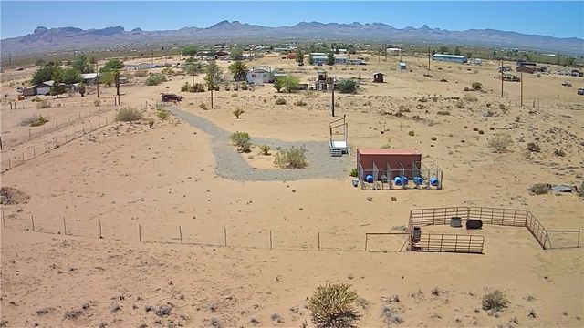 6115 & 6097 & 6073 Karas Way, Golden Valley, AZ 86413