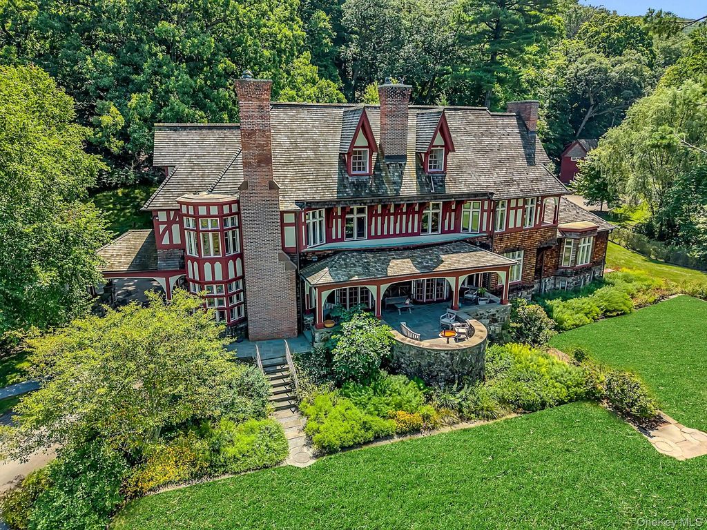 20 Nazareth Way, Garrison, NY 10516 — exterior