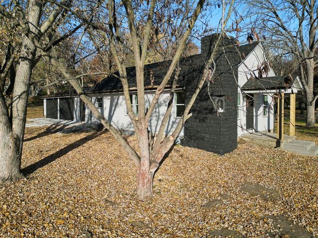 311 N 20th Street, Leavenworth, KS 66048