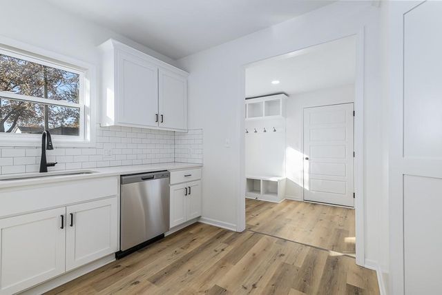 311 N 20th Street, Leavenworth, KS 66048