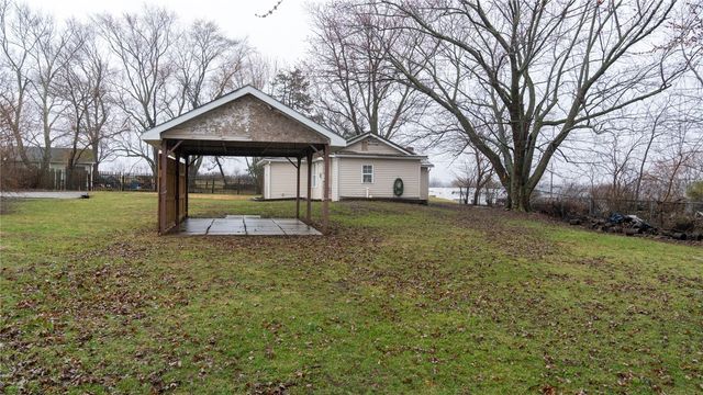 6539 S Route 819, East Huntingdon, PA 15666