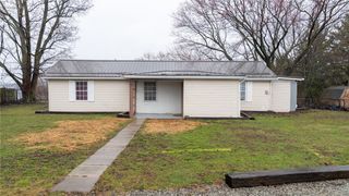 6539 S Route 819, East Huntingdon, PA 15666