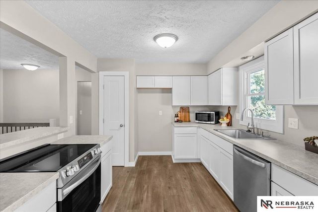 9616 Meredith Avenue, Omaha, NE 68134