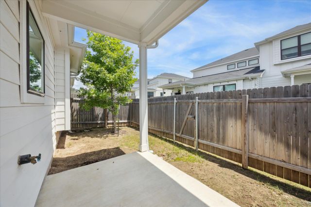 520 Fieldwood DR C, Buda, TX 78610