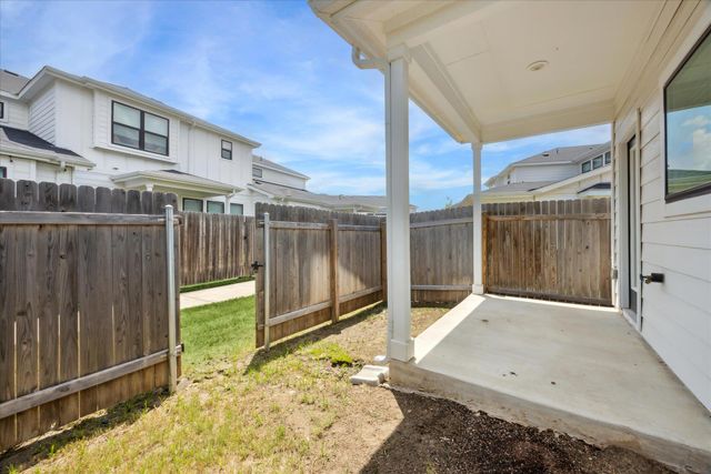 520 Fieldwood DR C, Buda, TX 78610