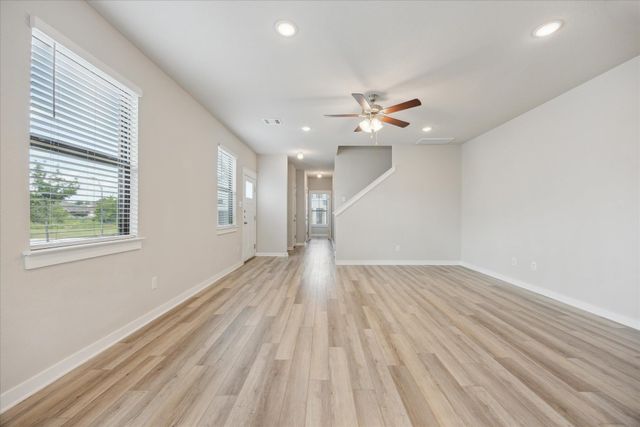 520 Fieldwood DR C, Buda, TX 78610