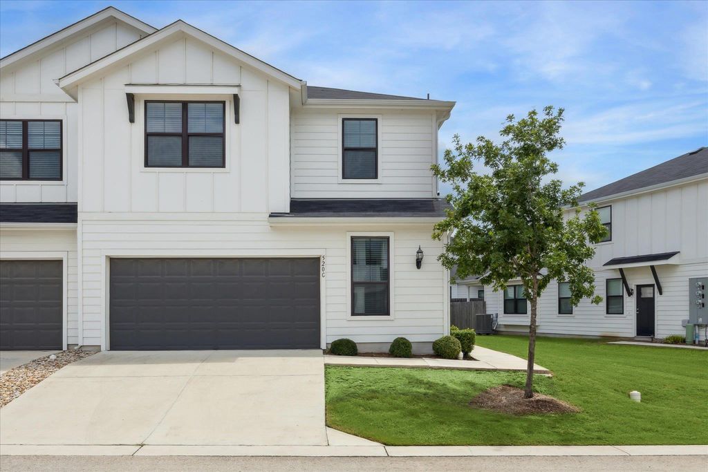 520 Fieldwood DR C, Buda, TX 78610