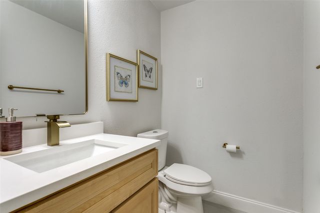 1105 Wood Heights Drive, Lewisville, TX 75067