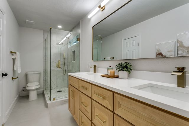 1105 Wood Heights Drive, Lewisville, TX 75067