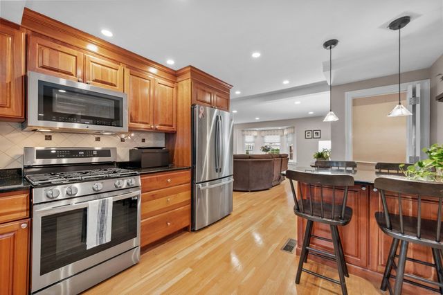 351 Appleton St, Arlington, MA 02476