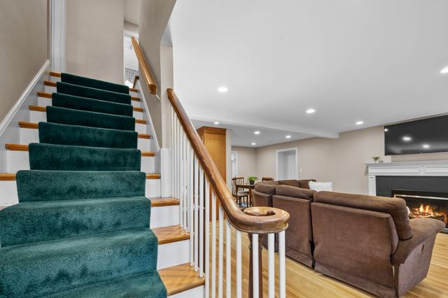 351 Appleton St, Arlington, MA 02476