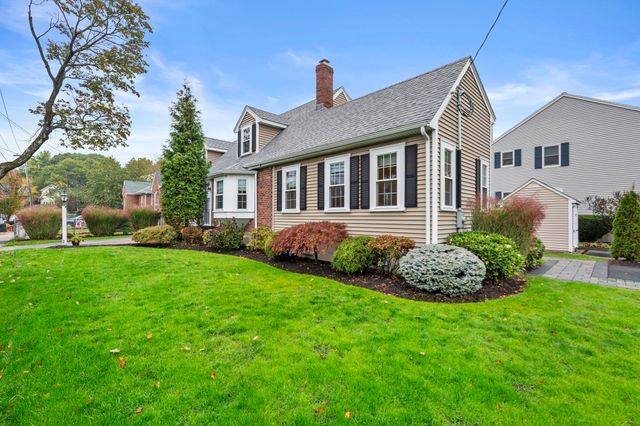 351 Appleton St, Arlington, MA 02476