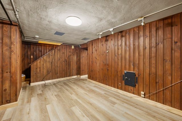 351 Appleton St, Arlington, MA 02476