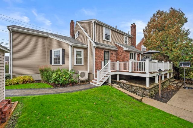 351 Appleton St, Arlington, MA 02476