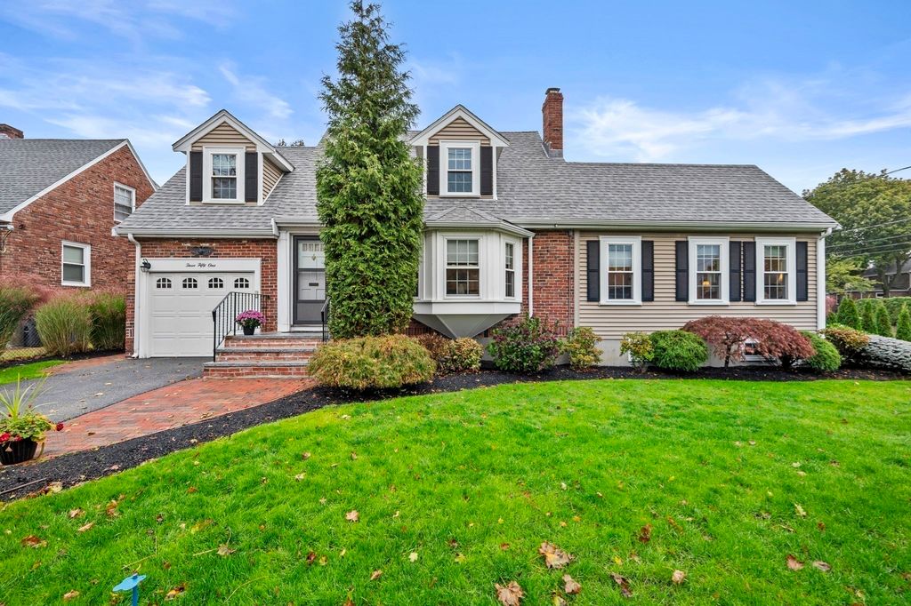 351 Appleton St, Arlington, MA 02476