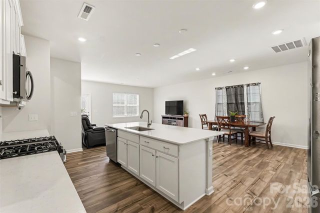187 White Apple Way, Statesville, NC 28625