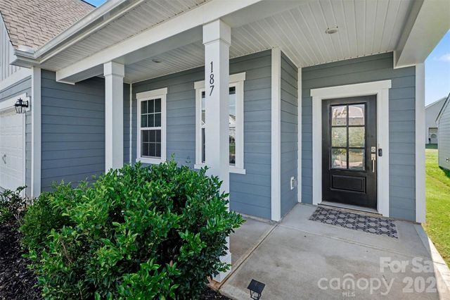 187 White Apple Way, Statesville, NC 28625