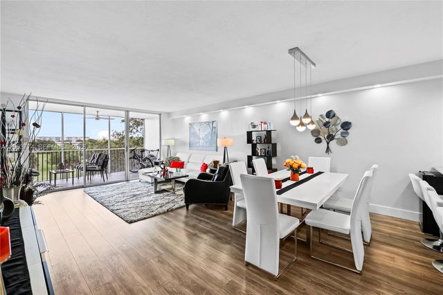 2661 S Course Drive 510, Pompano Beach, FL 33069