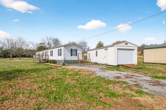 216 Blue Well Rd, Lebanon, TN 37090