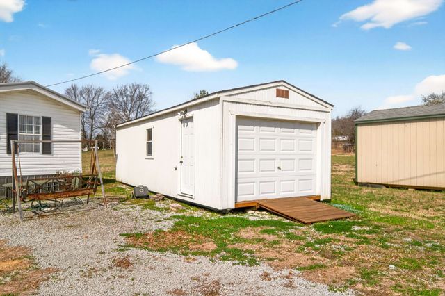 216 Blue Well Rd, Lebanon, TN 37090