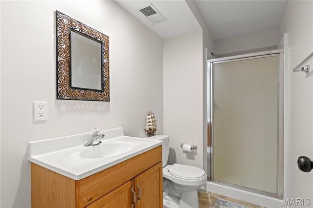 1811 Hackmann Hollow Drive, Wentzville, MO 63385