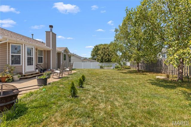 1811 Hackmann Hollow Drive, Wentzville, MO 63385