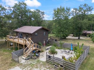 2412 CR 216, Eureka Springs, AR 72632