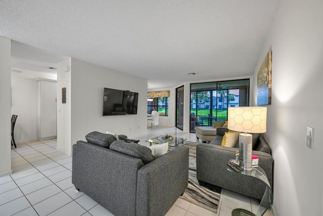 5290 Europa Drive B, Boynton Beach, FL 33437