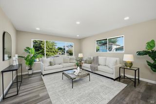 10496 Fairway Pl, Kelseyville, CA 95451