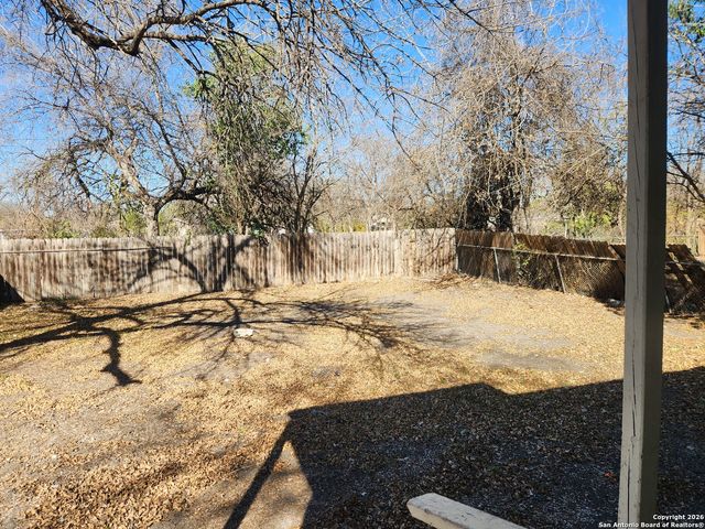 549 W Harlan, San Antonio, TX 78214